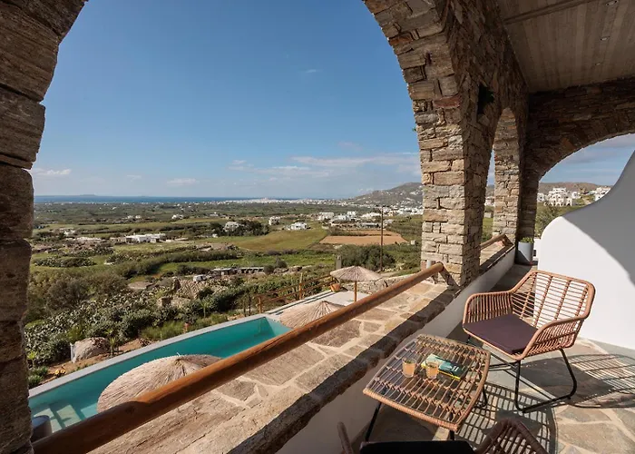 Papa Apartment Glinado Naxos