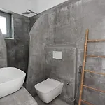 Apartment Papa