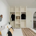 Papa Apartment *