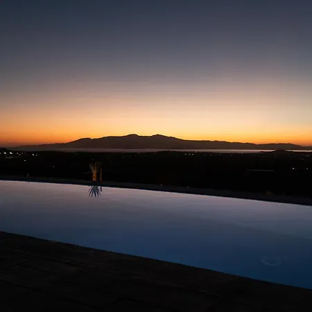 Papa Daire Glinado Naxos